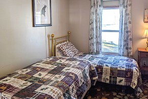 180-acre Farm: 'the Lodge' in Klingerstown!