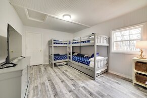 Spacious Lakefront Kentucky Home Rental!