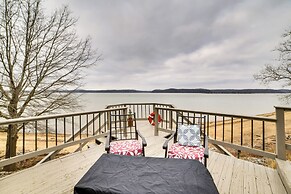 Spacious Lakefront Kentucky Home Rental!