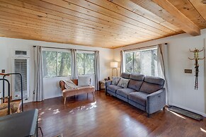 Quiet Sequoia National Forest Cabin w/ Fireplace