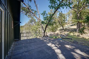 Quiet Sequoia National Forest Cabin w/ Fireplace