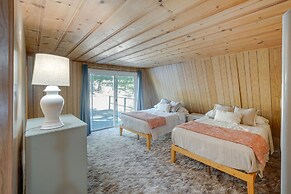 Quiet Sequoia National Forest Cabin w/ Fireplace