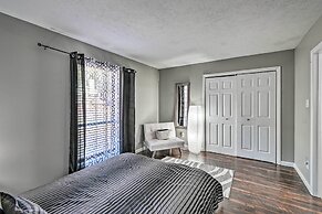 Updated Fayetville Townhome-away-from-home w/ Yard