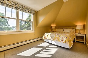 Southwest Harbor Home-3 Min to Acadia Natl Park