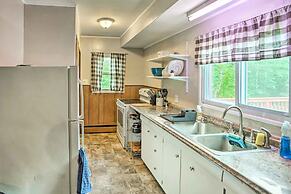 Secluded Getaway < 10 Mi to Saratoga Springs!