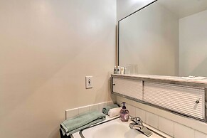 Willow Creek Hideaway w/ Deck, 1 Mi to River!