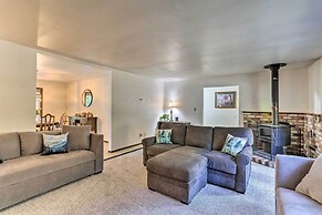 Willow Creek Hideaway w/ Deck, 1 Mi to River!