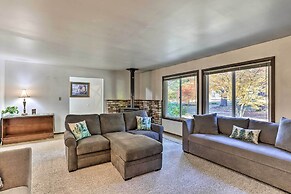 Willow Creek Hideaway w/ Deck, 1 Mi to River!