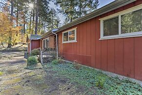 Willow Creek Hideaway w/ Deck, 1 Mi to River!