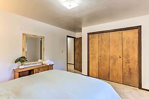 Willow Creek Hideaway w/ Deck, 1 Mi to River!