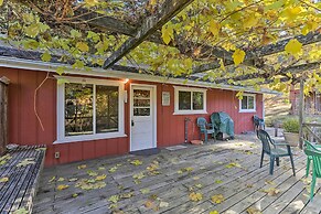 Willow Creek Hideaway w/ Deck, 1 Mi to River!