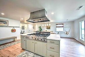 3 Mi to Dutch Wonderland: Serene Home w/ Deck