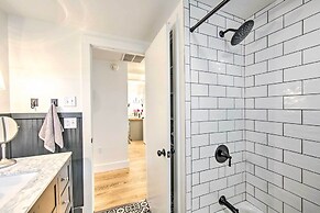 3 Mi to Dutch Wonderland: Serene Home w/ Deck