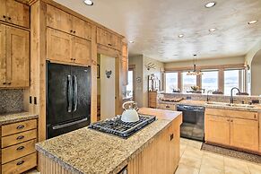 Bozeman Getaway on the Prairie w/ Patio & Grill