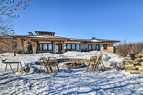 Bozeman Getaway on the Prairie w/ Patio & Grill