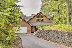 Waterfront Lake Tomahawk Cabin w/ Game Room!