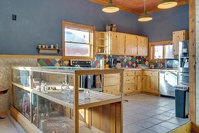 Unique Colorado Mountain Retreat: Near Pikes Peak!