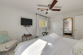 Waterfront Lancaster House w/ Grill & Dock Access!