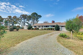 Waterfront Lancaster House w/ Grill & Dock Access!