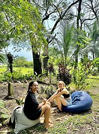 Luminosa Uvita Hotel