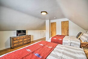 Beautiful Thermopolis Home w/ Private Yard & Grill