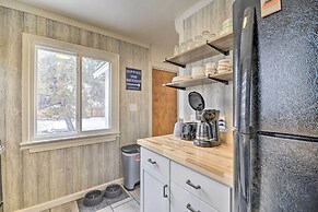 Beautiful Thermopolis Home w/ Private Yard & Grill