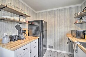 Beautiful Thermopolis Home w/ Private Yard & Grill