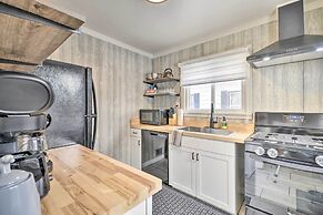 Beautiful Thermopolis Home w/ Private Yard & Grill