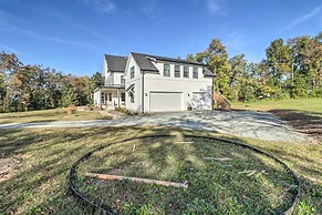 Bright Crozet Apartment w/ Mountain Views!