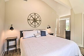 Bright Crozet Apartment w/ Mountain Views!