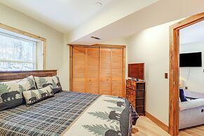 Beech Mountain Cabin w/ Deck: Half-mi to Skiing