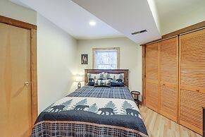 Beech Mountain Cabin w/ Deck: Half-mi to Skiing