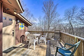 Beech Mountain Cabin w/ Deck: Half-mi to Skiing