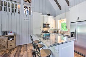 Brookeland Resort Cabin w/ Golf + Lake Access