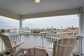 Canal Access & Decks: Bayfront Jamaica Beach House