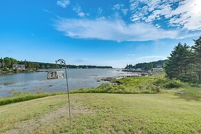 Charming Stonington Studio w/ Ocean Views!