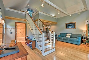 Charming Stonington Studio w/ Ocean Views!