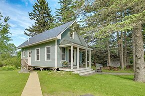 Charming Stonington Studio w/ Ocean Views!