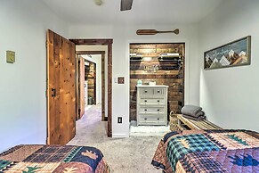 Hot Tub, Beach Access: Albrightsville Retreat!