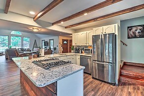 Hot Tub, Beach Access: Albrightsville Retreat!