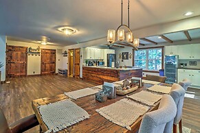 Hot Tub, Beach Access: Albrightsville Retreat!