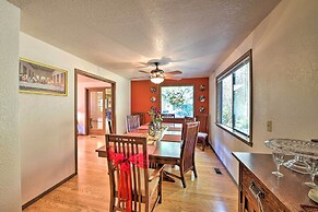 Camano Island Family House w/ Hot Tub & Deck!