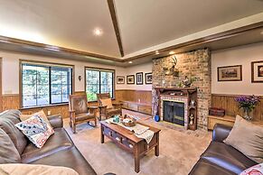 Camano Island Family House w/ Hot Tub & Deck!