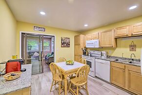 Charming Tobyhanna Cottage ~ 15 Mi to Skiing!