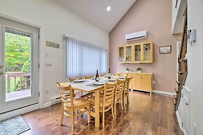 Charming Tobyhanna Cottage ~ 15 Mi to Skiing!
