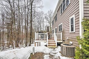 North Conway Home ~ 2 Mi to Cranmore Mountain!