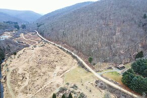 Charming Austin Cabin on 96 Acres of Land!