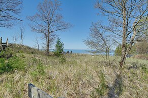 4-season Gold Coast Cottage, 2 Mi to Winter Sports