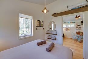 4-season Gold Coast Cottage, 2 Mi to Winter Sports