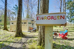 4-season Gold Coast Cottage, 2 Mi to Winter Sports